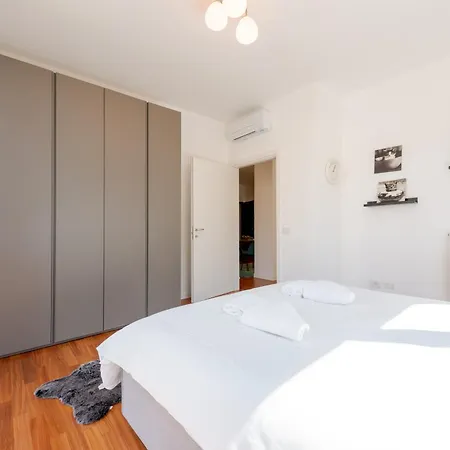 Guestplanet Apartment Milan Exterior photo